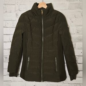 Michael Kors Quilted Puffer Jacket XS | Sleek Winter MK Coat